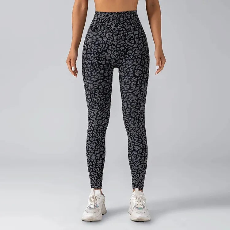 Seamless Leopard Leggings - Butt-Lift Fit and Comfort